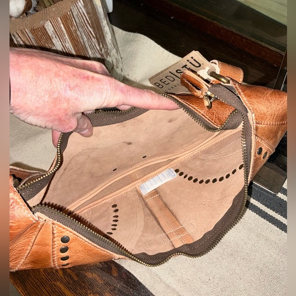NWT Bed Stu Leather Studded Megara Shoulder Bag Hobo Tan DD MSRP $279 - Picture 9 of 12